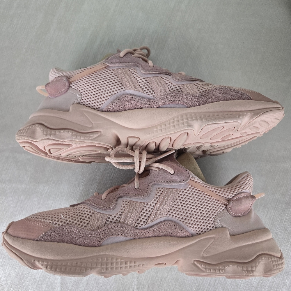 OZWEEGO Adidas Women's Soft Pink Sneakers - Picture 10 of 15